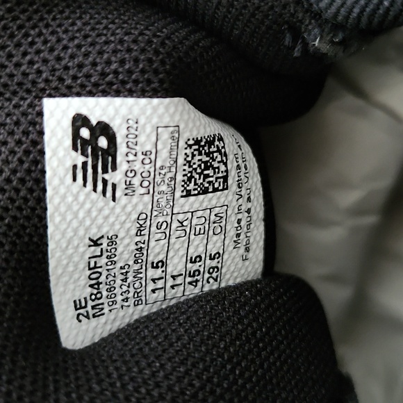 New Balance 840 NWOT Men's 11.5 Wide - Picture 2 of 6